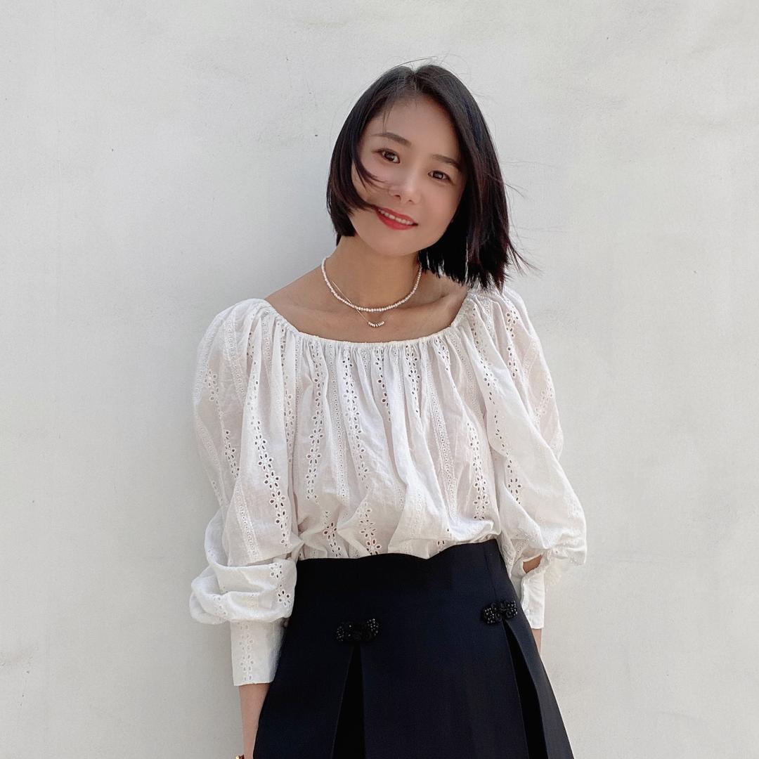 新市古镇雅凡精品女装