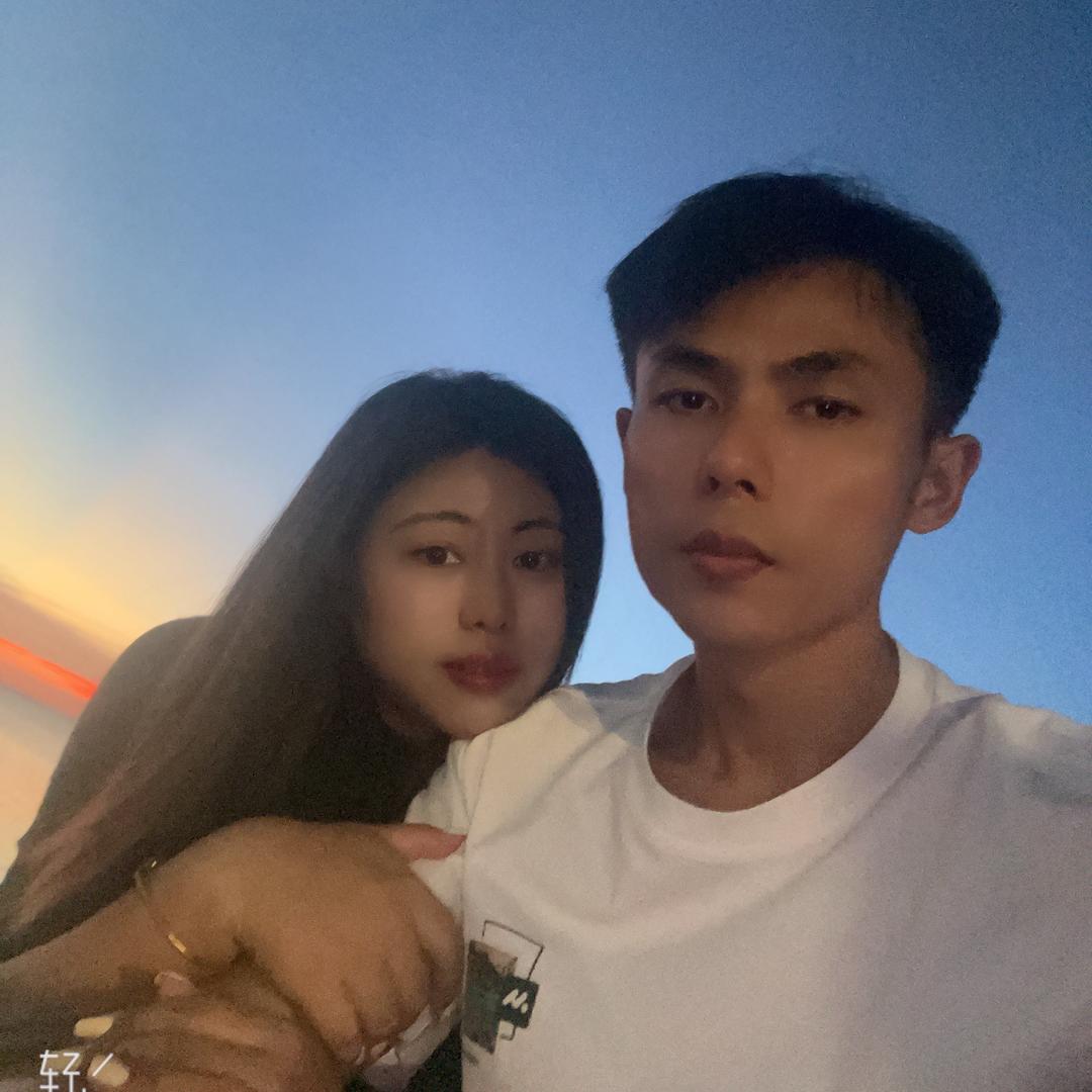 罐子里的瓶子