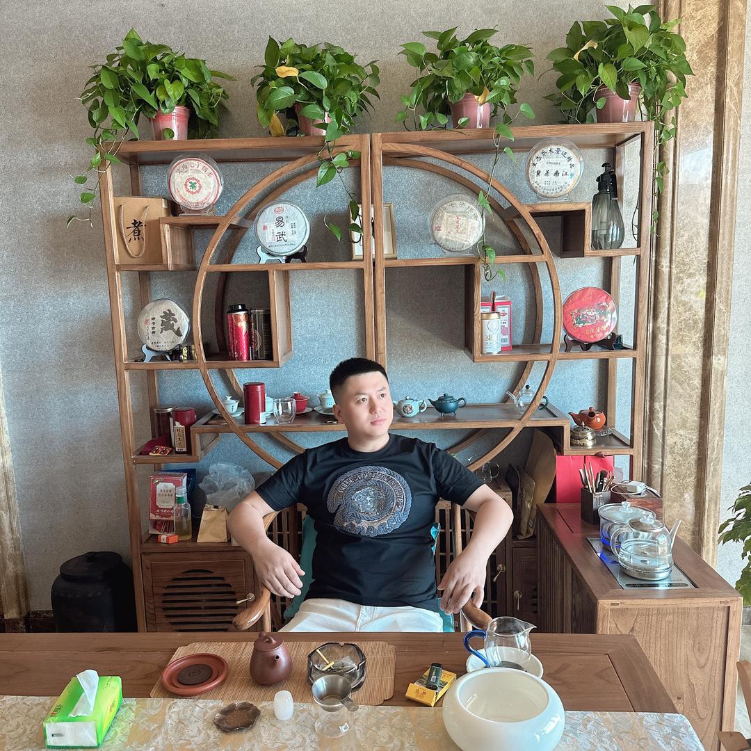 李先生 见面叫李总