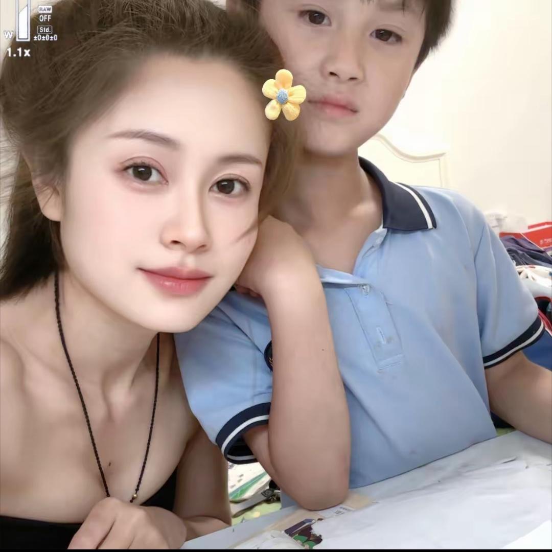淮南牙妹（离婚）