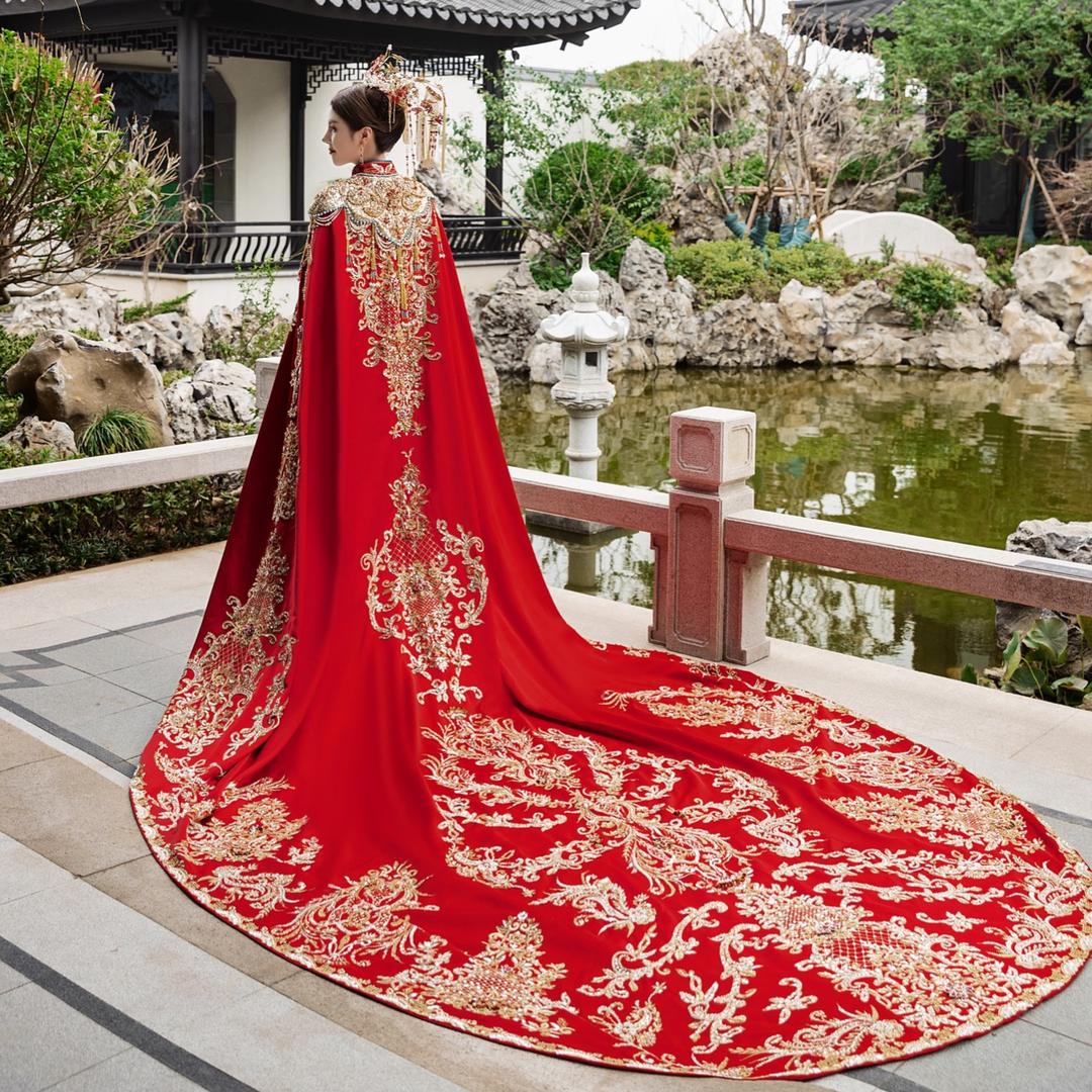 莹儿美学品牌婚纱集合店