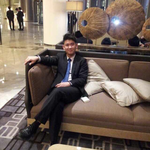 ༺那先生༻头像