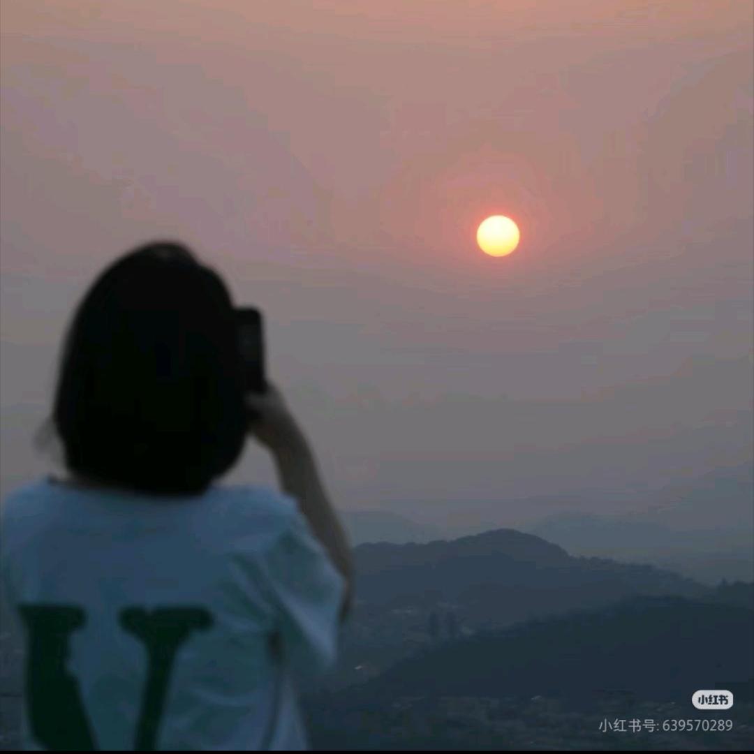 .小畅（正能量）🍁.