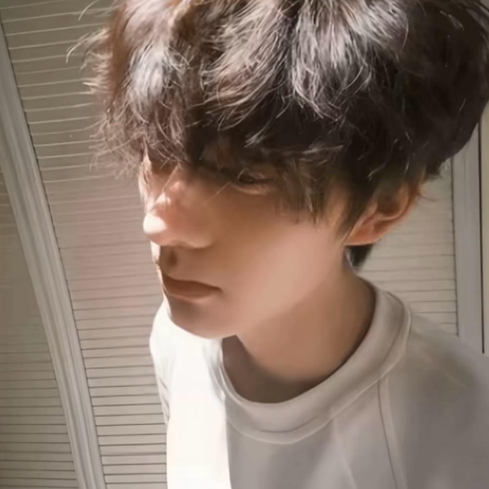 -𝑨𝒖𝑫𝒊