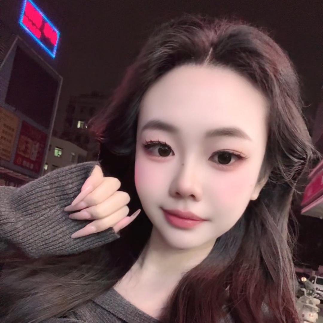 思思不吃肉🥩>_<