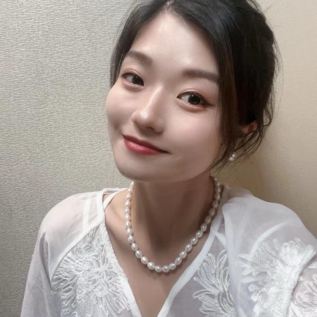 晟恩珠宝·伊涵妈