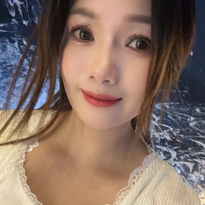 H小妮