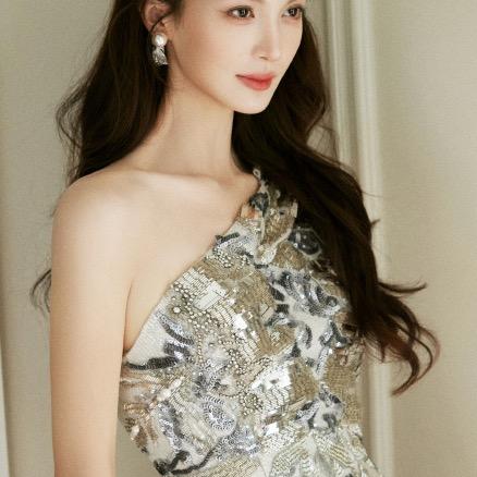龙奈香