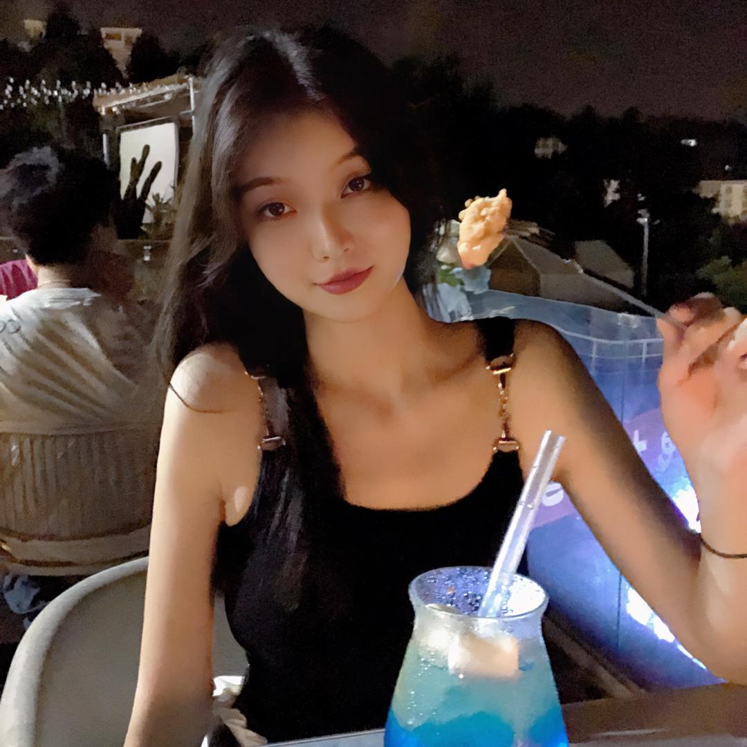 Q。