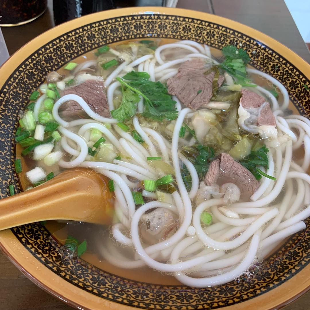 摆摊的圆圆