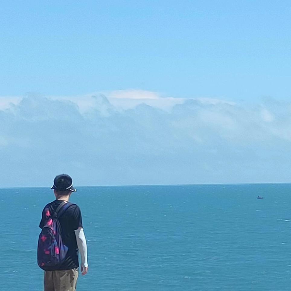 欧气火火个体店