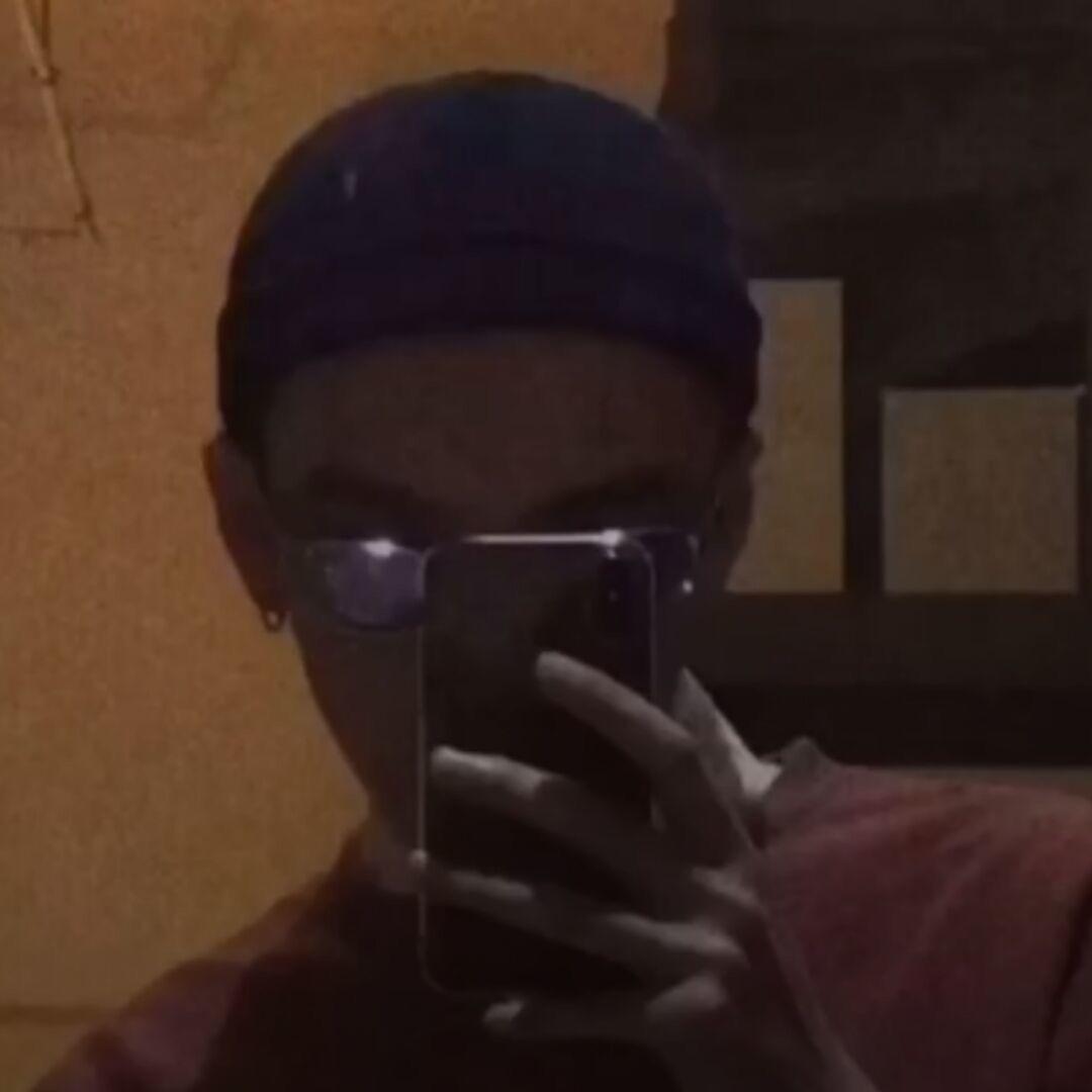 hhhhhhhh.