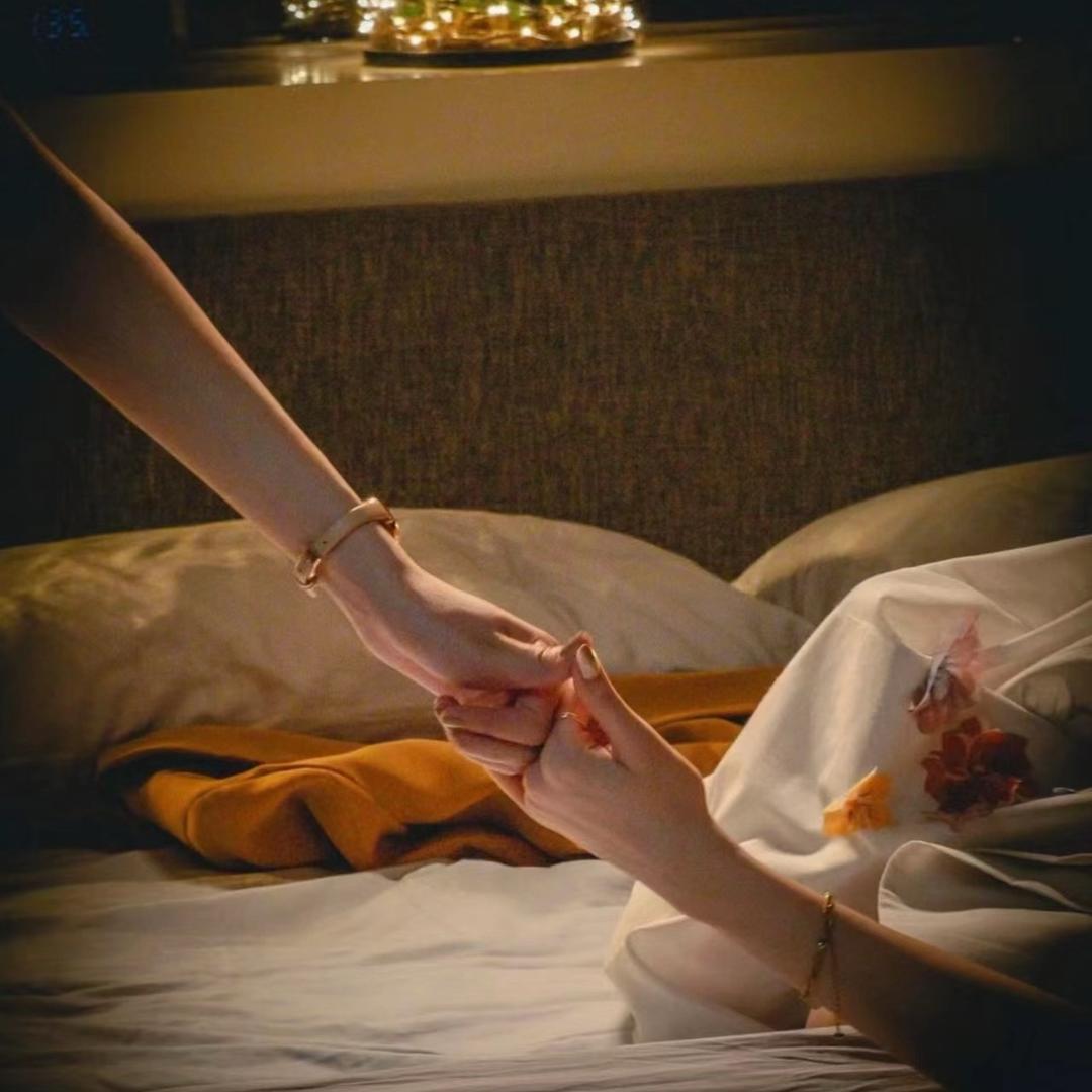 热爱世间万物，无最爱，无例外