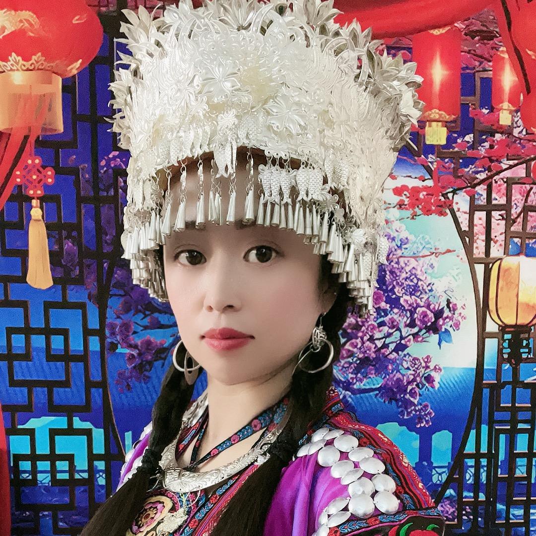 苗翠花  《分享苗族文化》