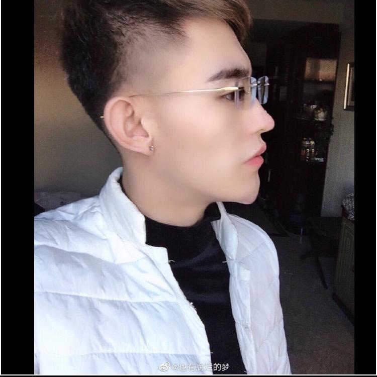 海拉尔的男人，