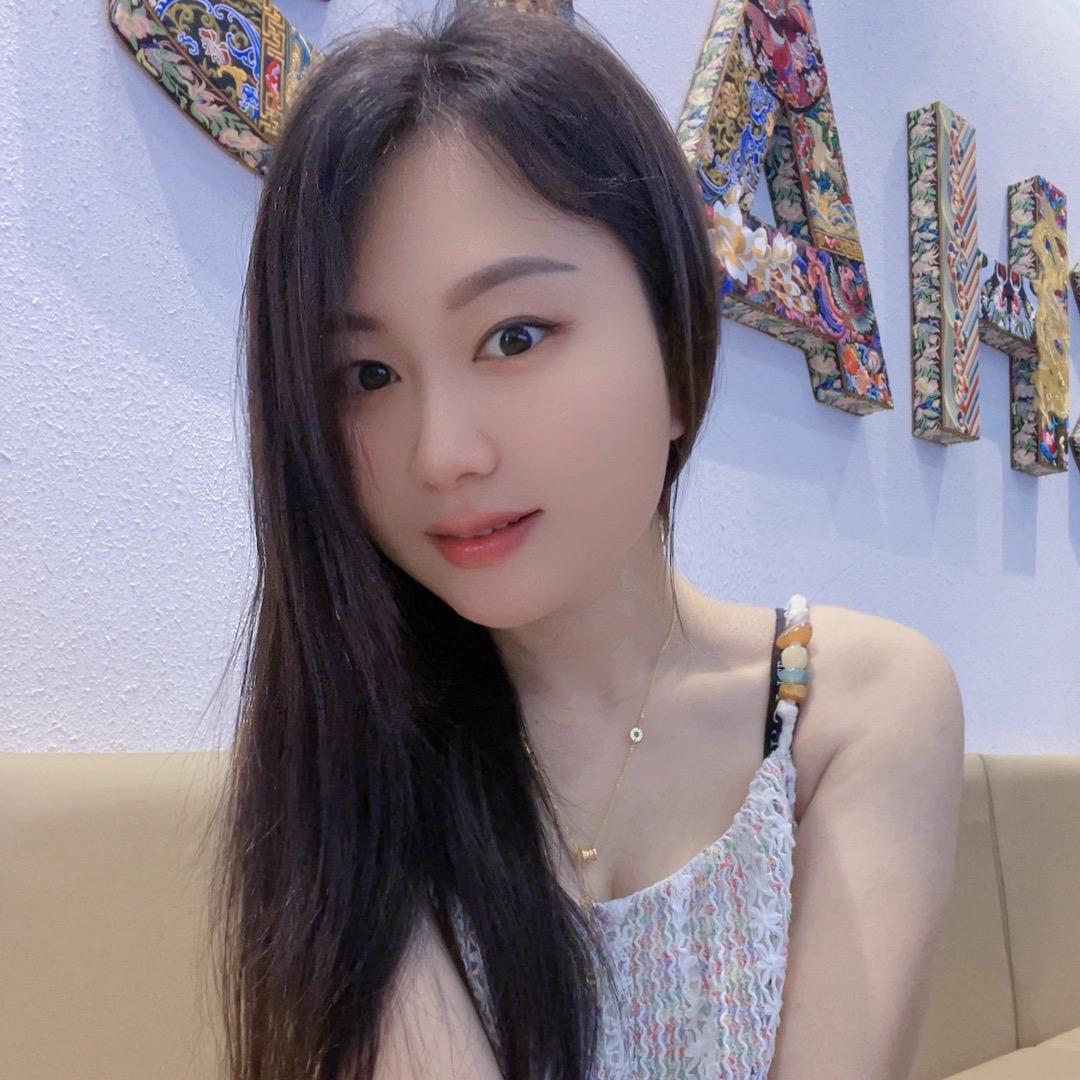 G静静♥