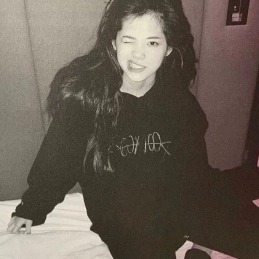 Ava_yu