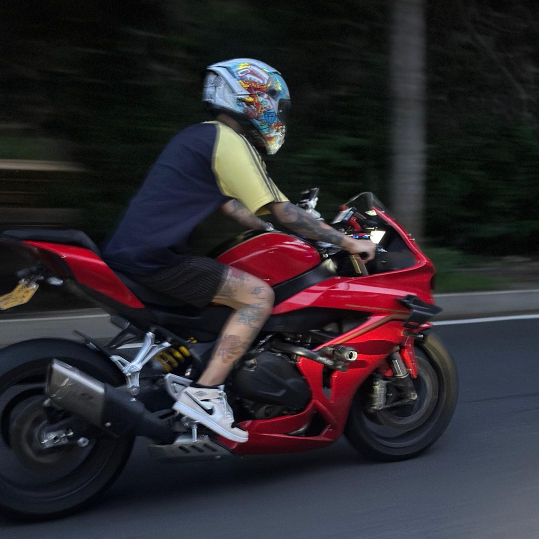 A.赛班🏍️   𓆡𓆝𓆟𓆜