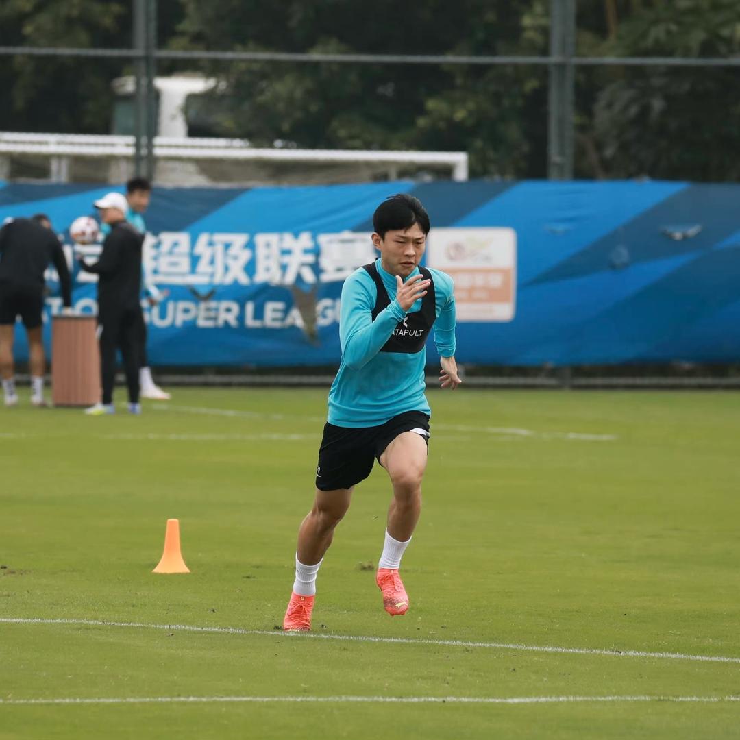 Kaka。