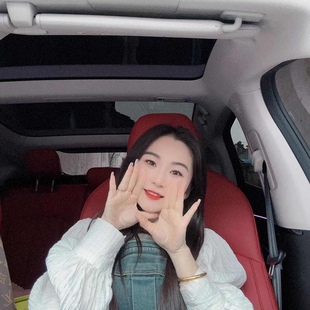 Betsyএ安好