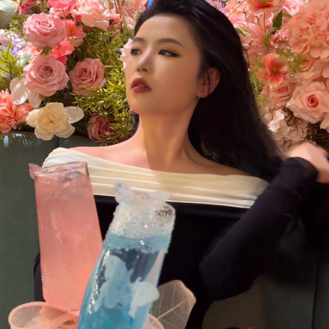 小妍baby
