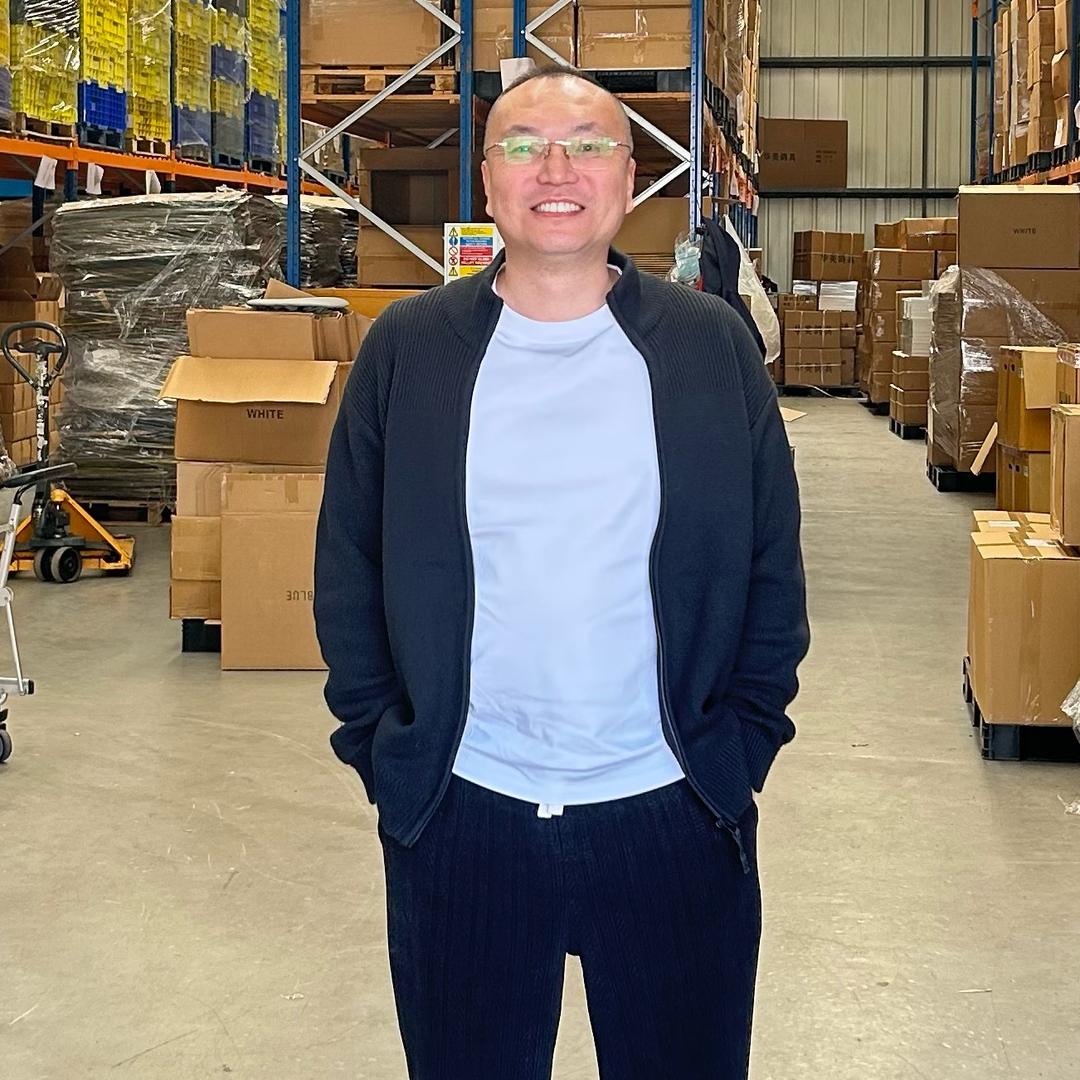 英仓海外仓老魏