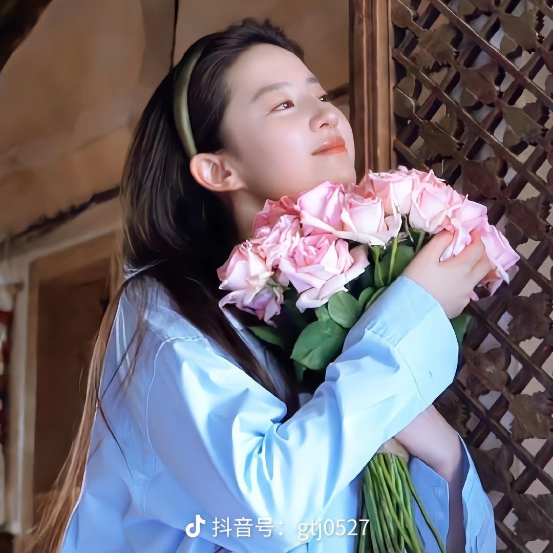 🔥火炎焱燚🔥求中小粉盒