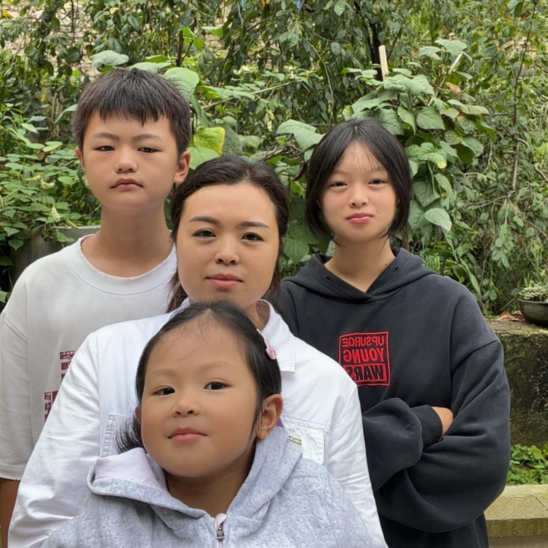 贵州邓五妹
