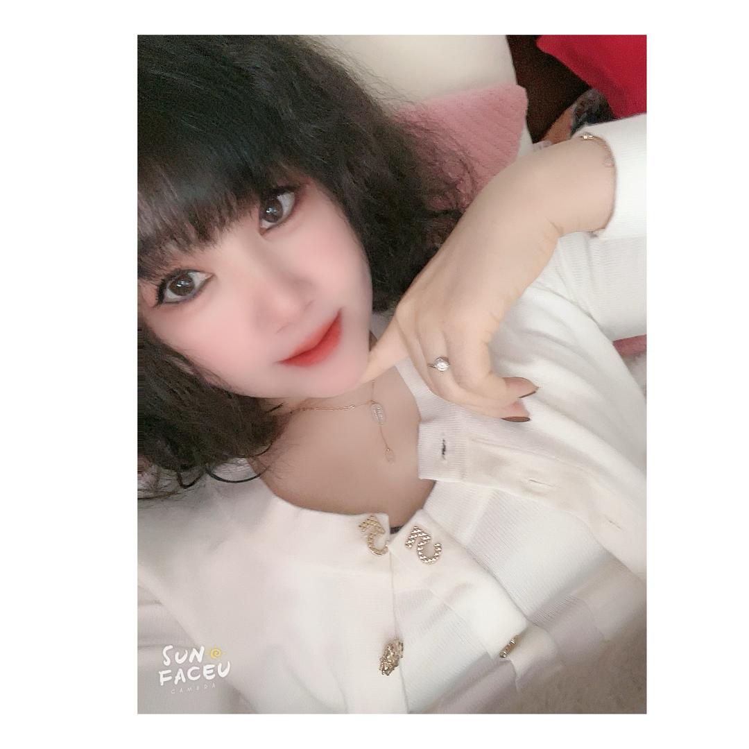 @思思
