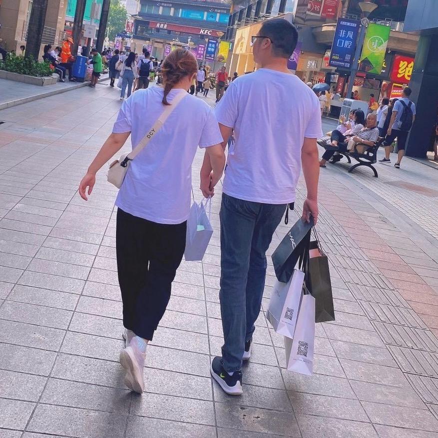 一颗大李子