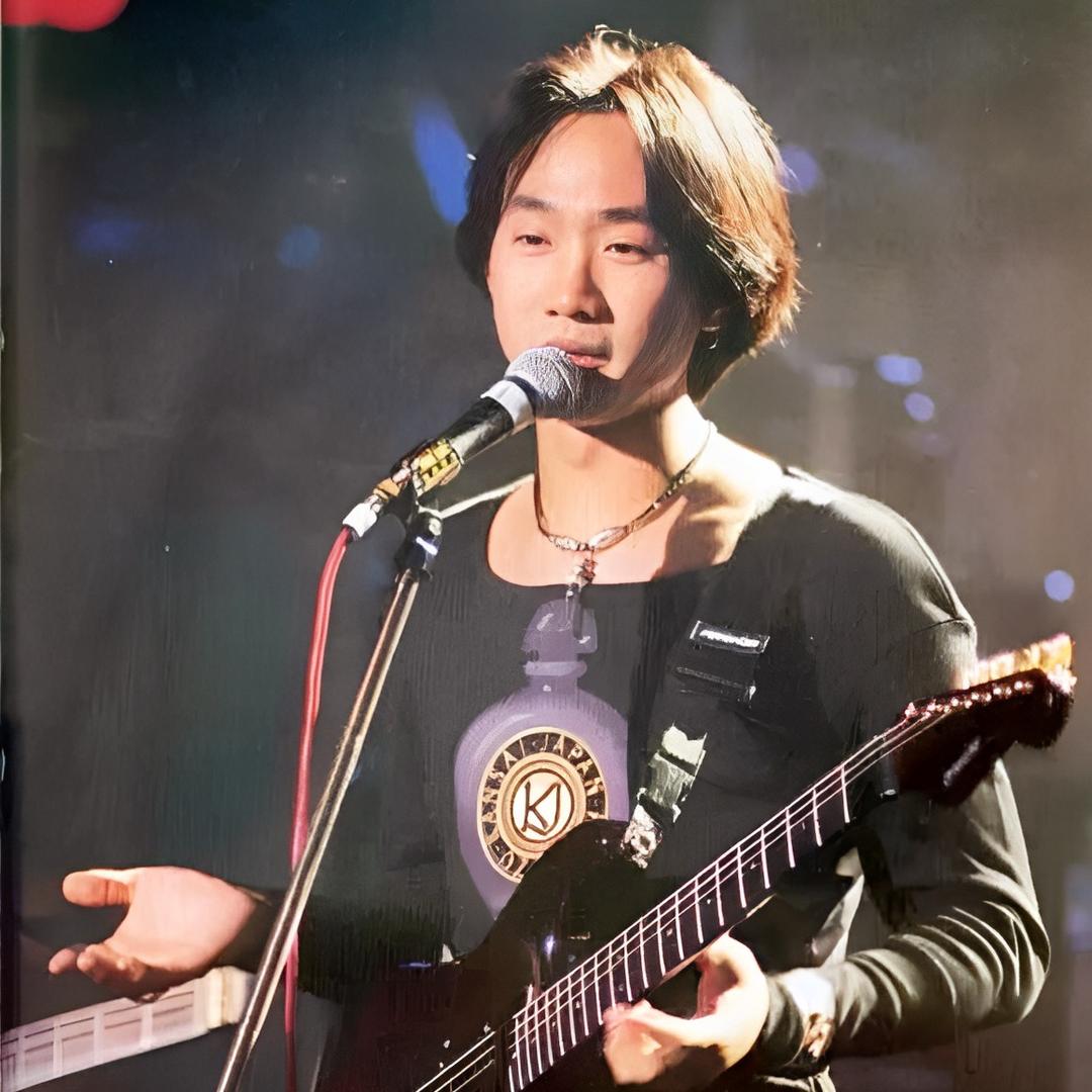 景洪市基诺乡中心小学音乐老师