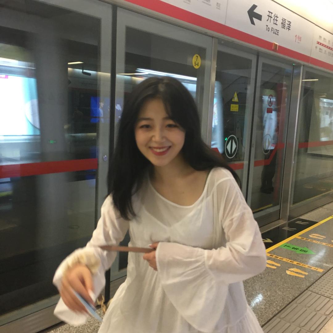 潇然-
