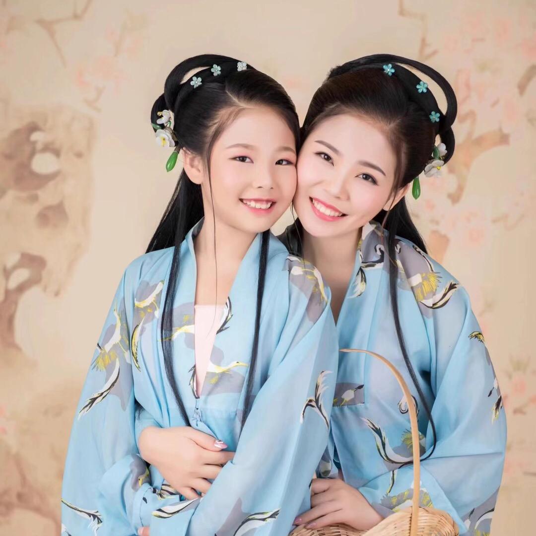 曾小真芗剧团（乐乐）