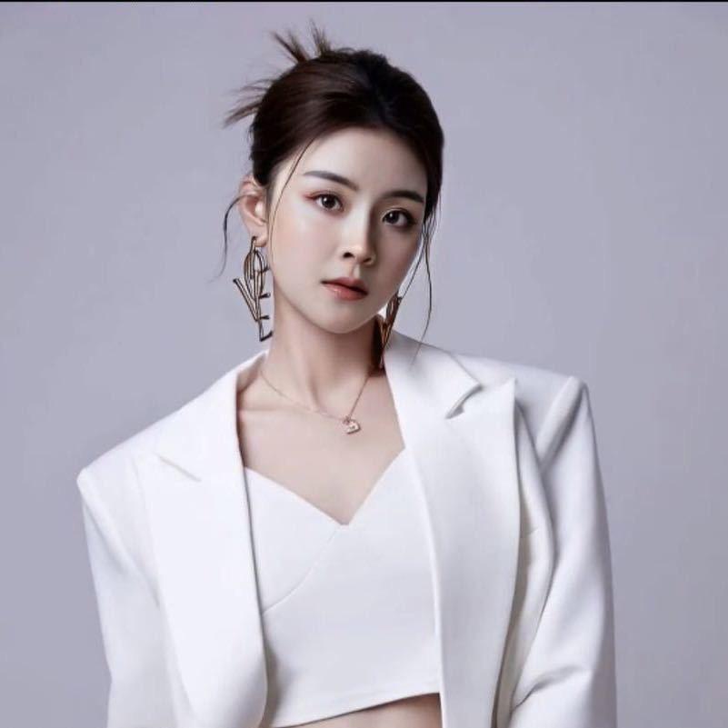 西和做皮肤管理的珠珠儿