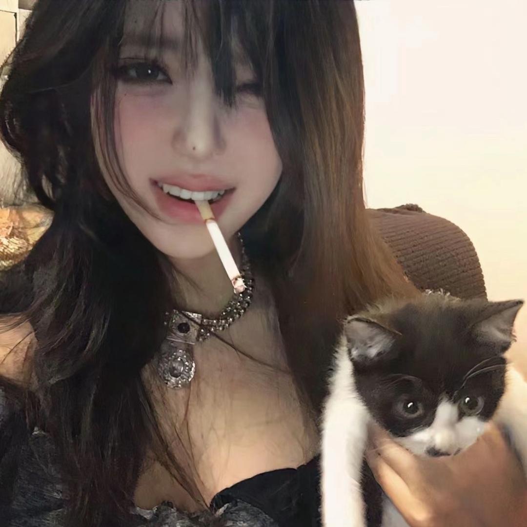 三三
