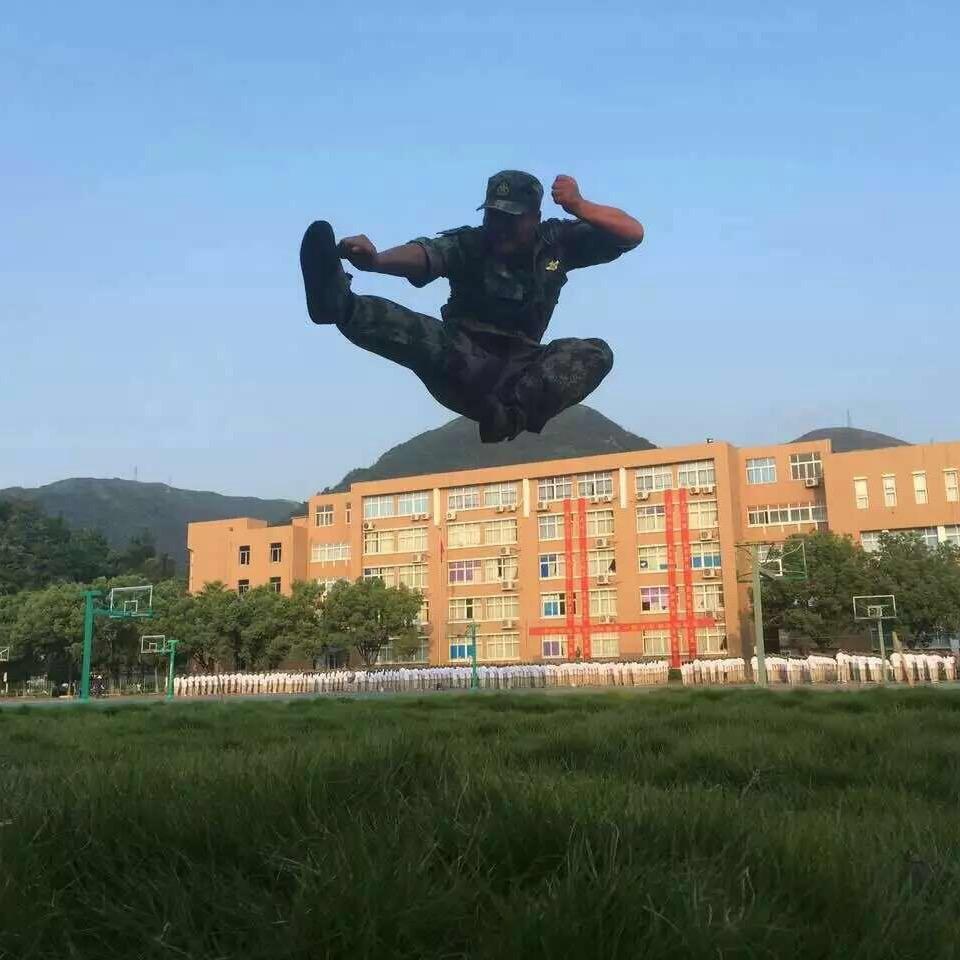 周鲲