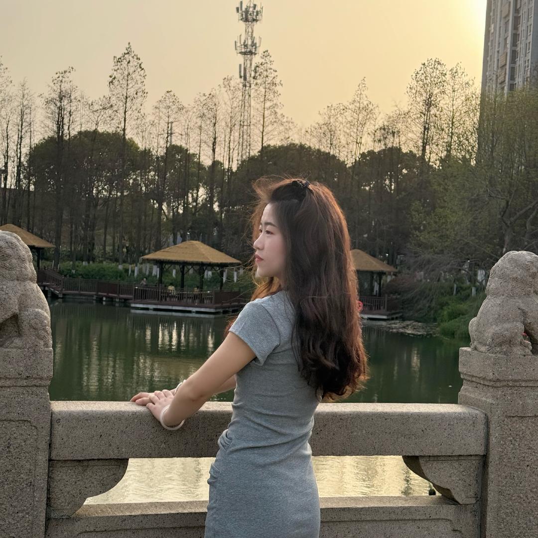 香香🌻