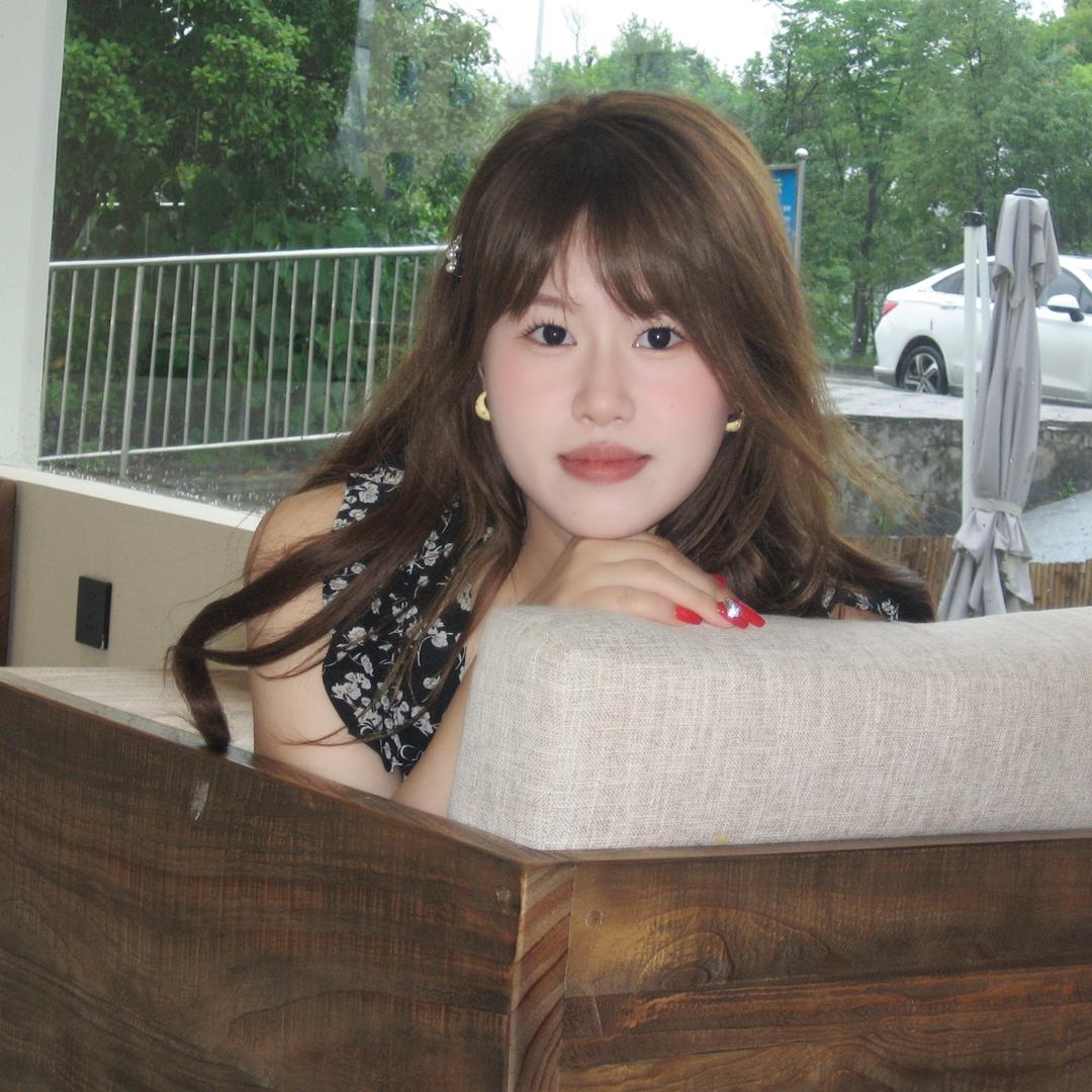 莹莹子