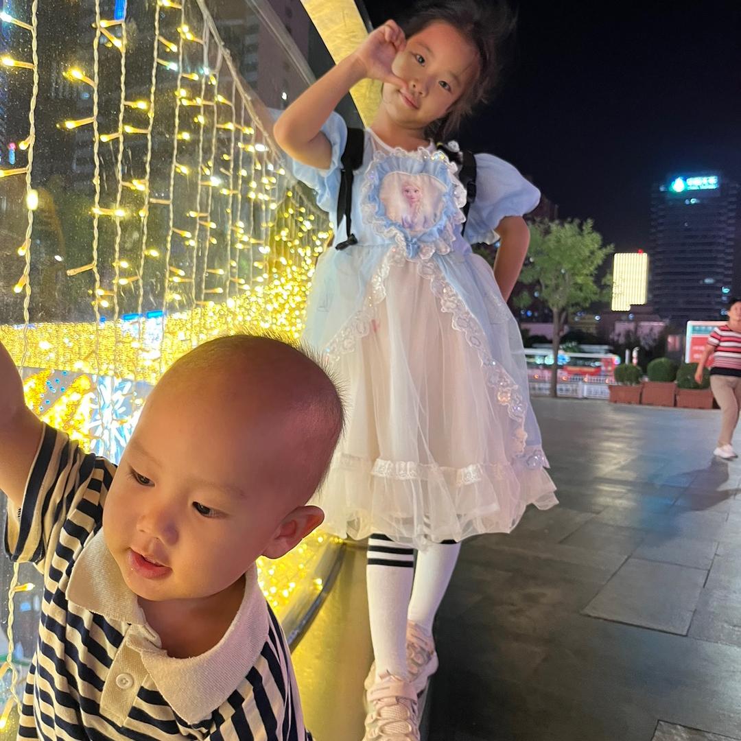 可可爱爱两小只