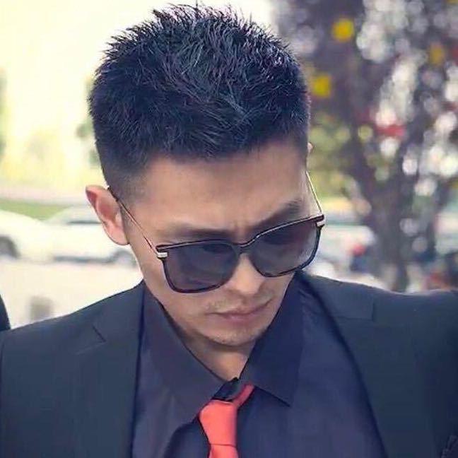 二白