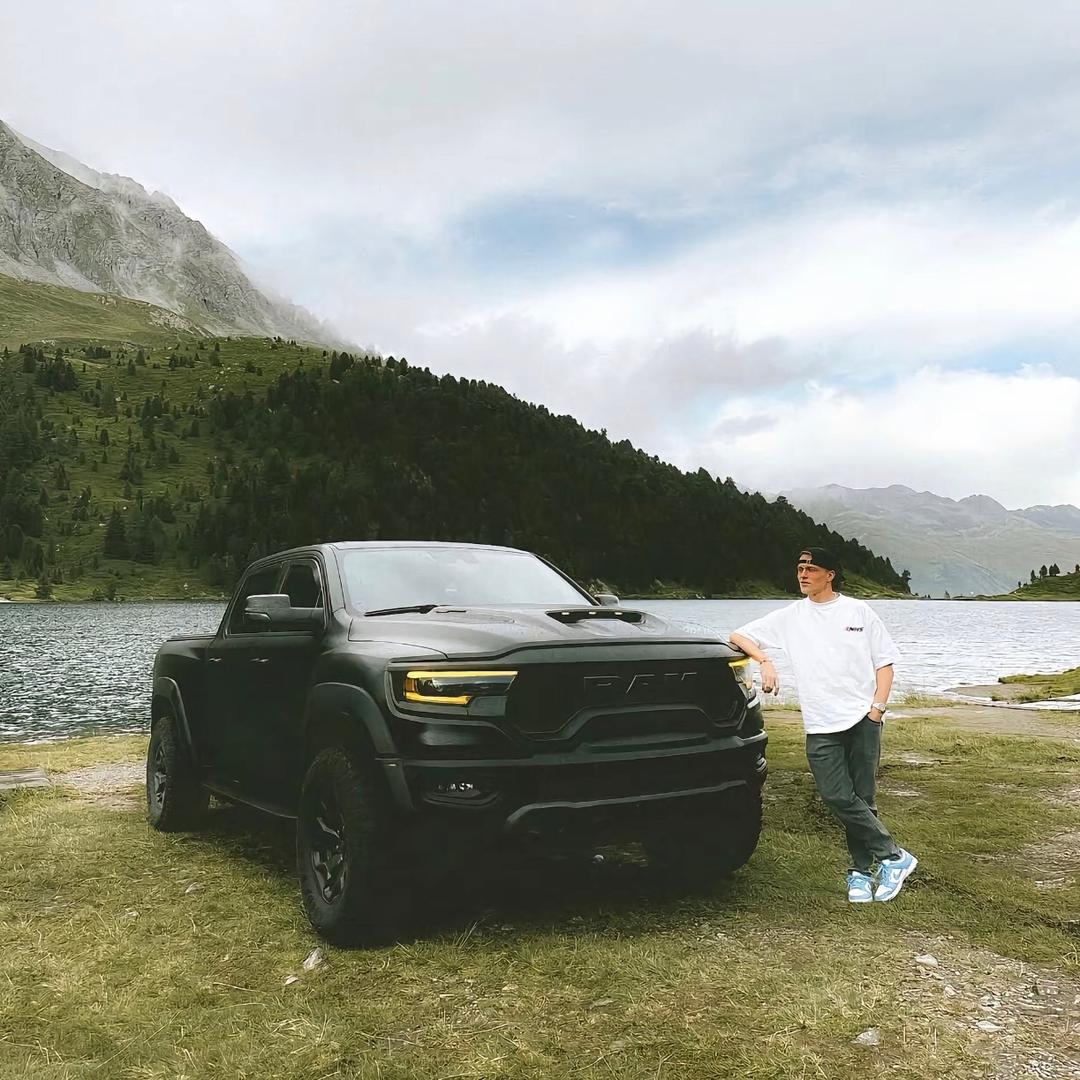 高圆圆男友🚶🏻‍♂️