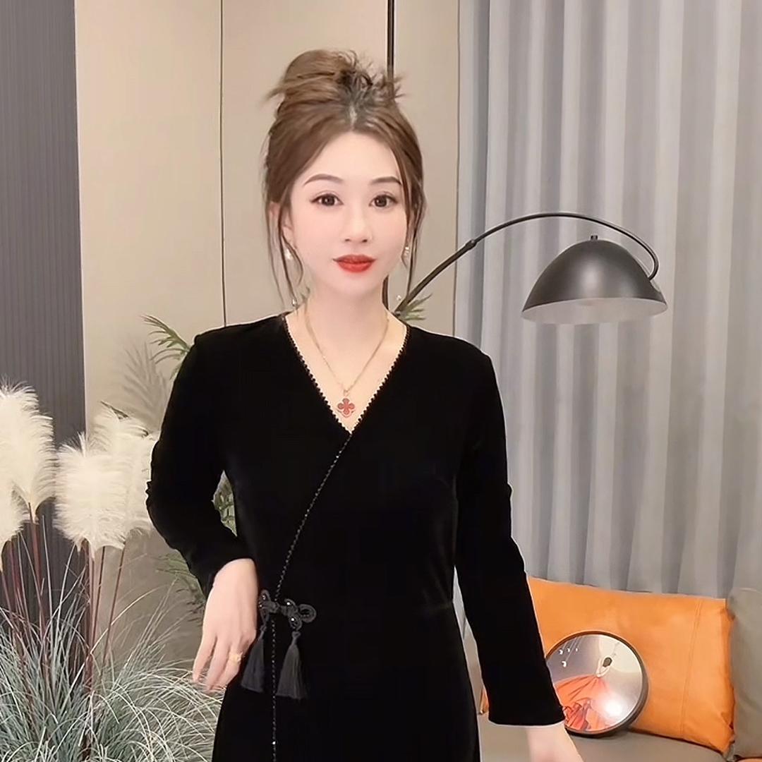 乐婉品质女装店
