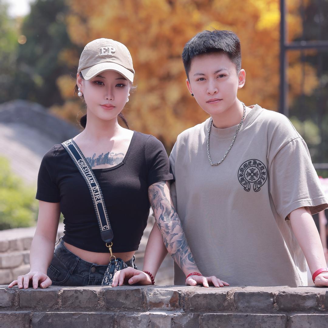 万子和Sand姐