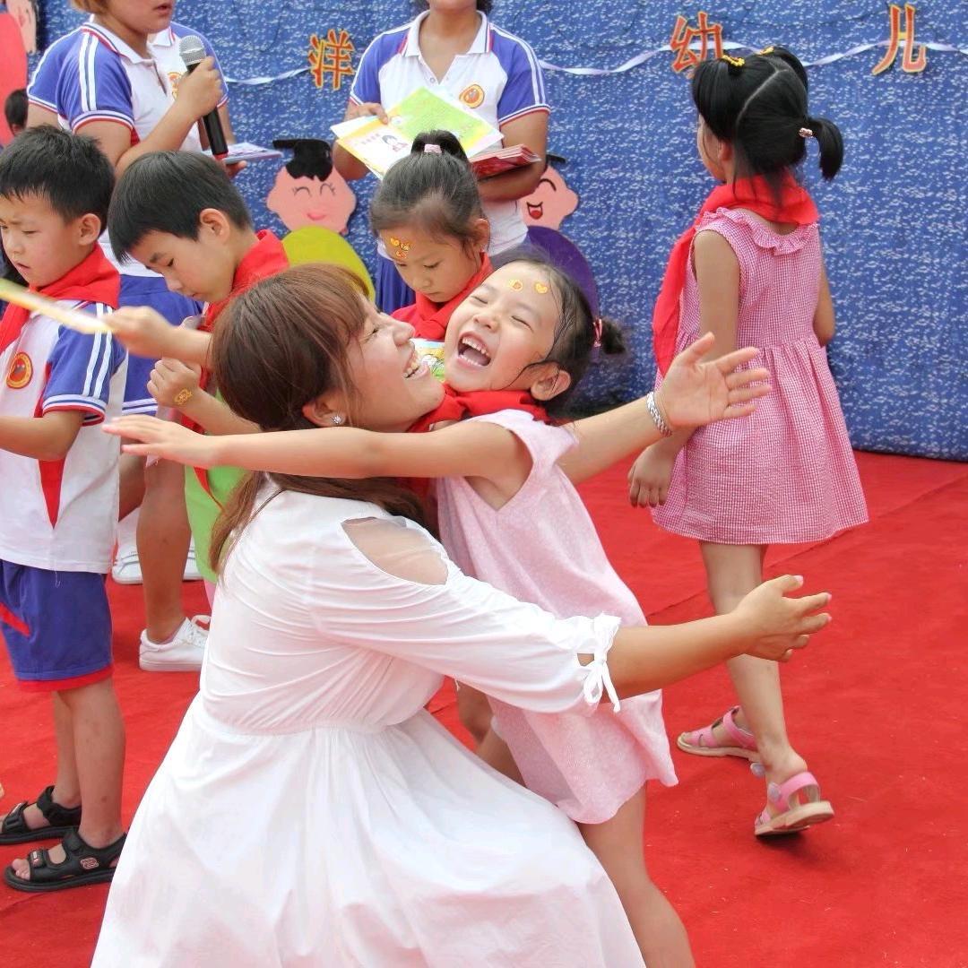 遵化市喜洋洋幼儿园 刘园长
