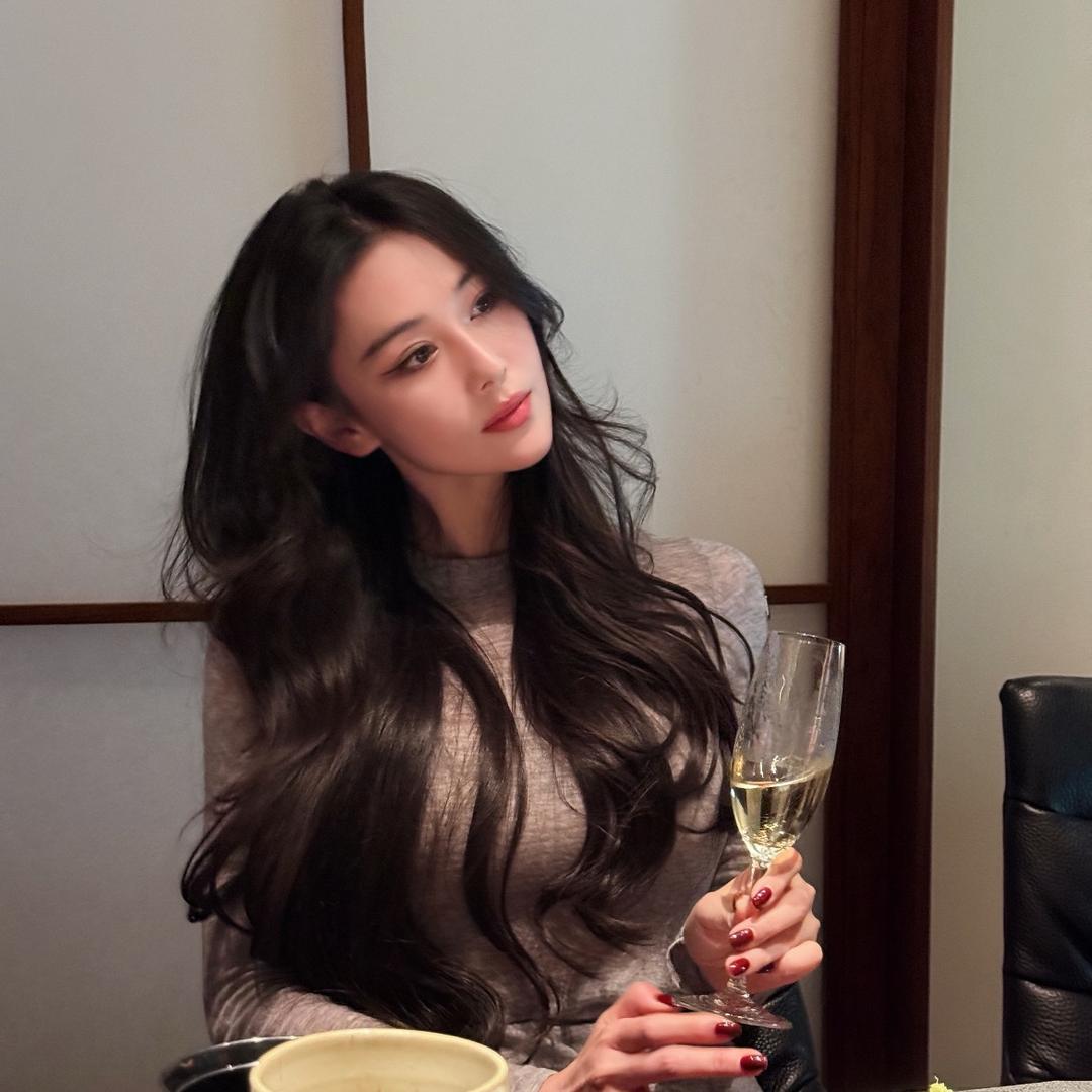 ￴￴￴ ￴￴￴ ￴￴ ￴￴