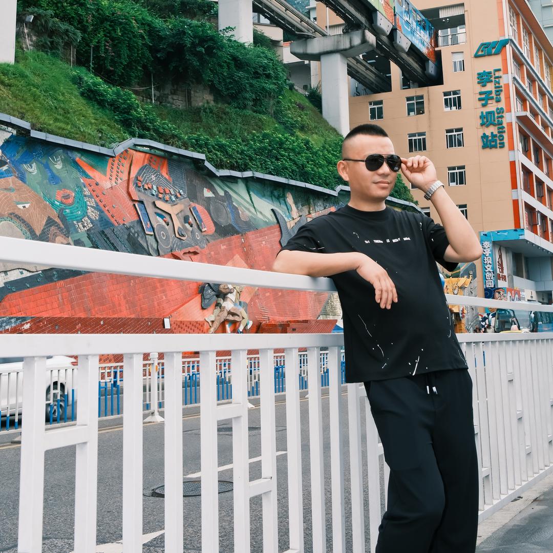 @红太阳