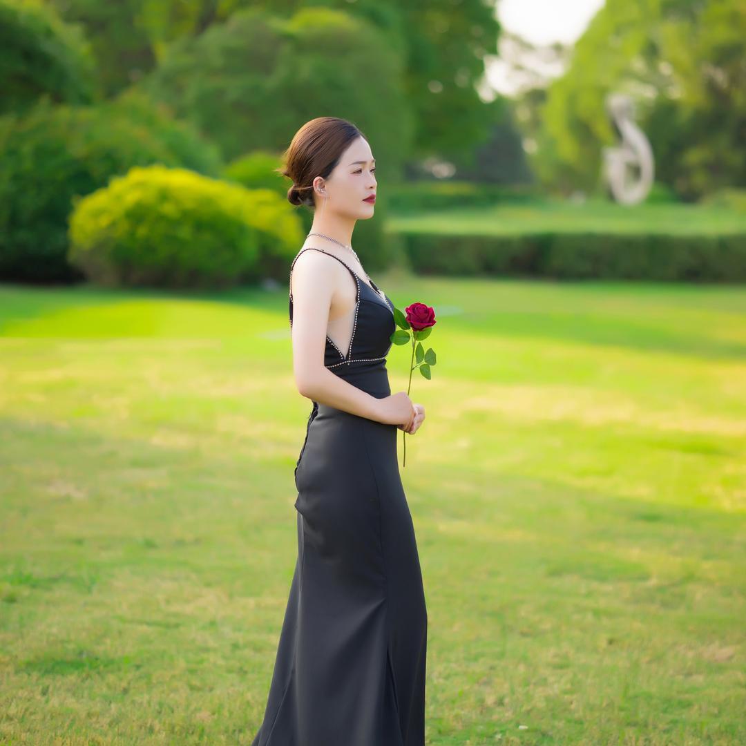 小石榴妈妈(Tina)