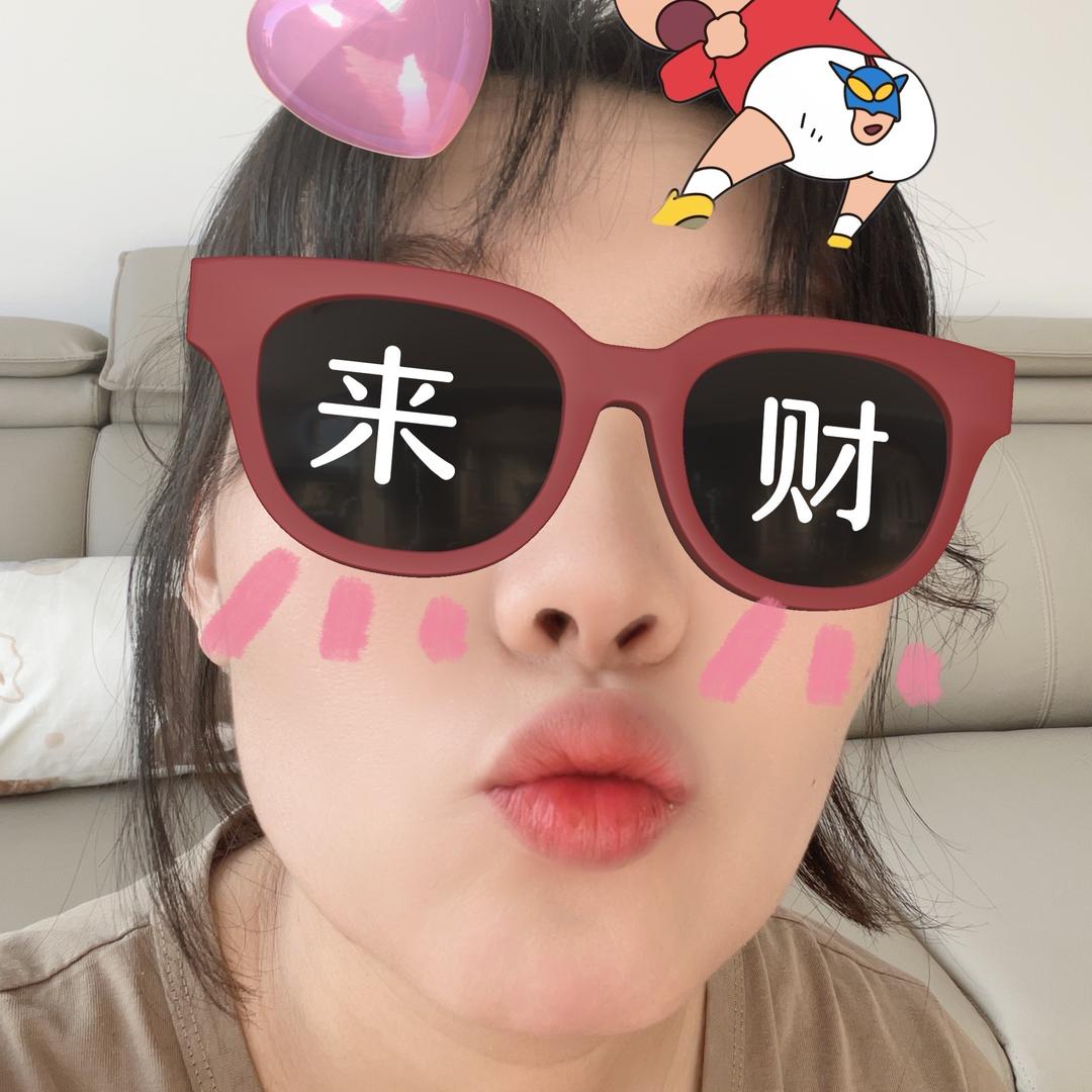 抱一抱没什么大不了