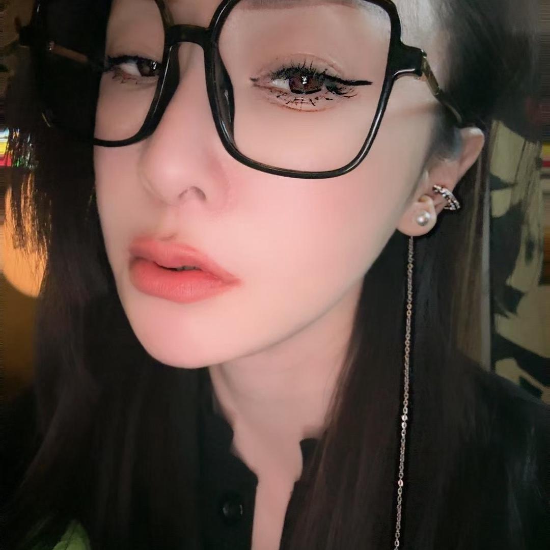 薇薇😘