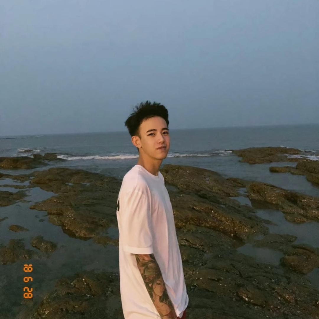 ⁥⁥本命英摇